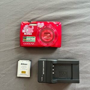Nikon Coolpix s4300 digital camera
